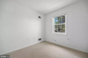 780 Princeton Pl, Rockville, MD 20850 - Photo 21