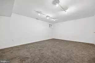 780 Princeton Pl, Rockville, MD 20850 - Photo 29