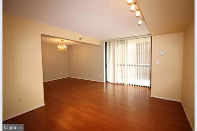 7401 Westlake Terrace #610, Bethesda, MD 20817 - Photo 9