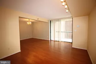 7401 Westlake Terrace, Bethesda, MD 20817 - Photo 9