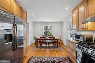 7910 Kentbury Dr, Bethesda, MD 20814 - Photo 11