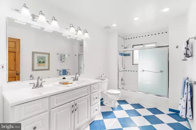 4717 Edgefield Road, Bethesda, MD 20814 - Photo 39