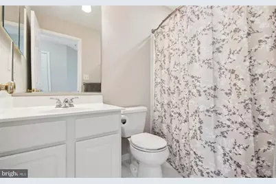 327 Cross Green Street #327B, Gaithersburg, MD 20878 - Photo 23