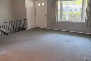 12141 Suffolk Terrace, Gaithersburg, MD 20878 - Photo 3