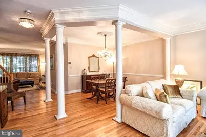1040 Grand Oak Way, Rockville, MD 20852 - Photo 9