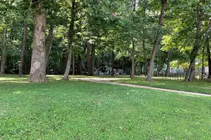 1040 Grand Oak Way, Rockville, MD 20852 - Photo 9