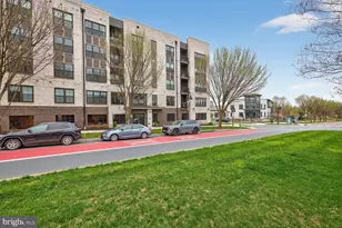 250 Decoverly Dr, Gaithersburg, MD 20878 - Photo 31