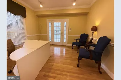 817 Linslade Street #B, Gaithersburg, MD 20878 - Photo 9