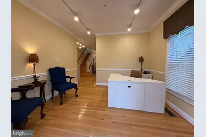 817 Linslade Street #B, Gaithersburg, MD 20878 - Photo 9