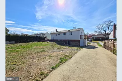 12111 Portree Drive, Rockville, MD 20852 - Photo 27