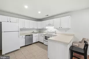 10708 Kings Riding Way, Rockville, MD 20852 - Photo 7