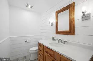 11005 Luxmanor Rd, North Bethesda, MD 20852 - Photo 17