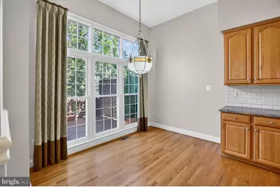 7907 Turncrest Drive, Potomac, MD 20854 - Photo 9