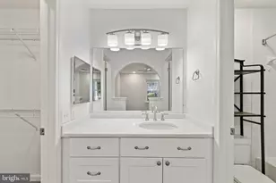 5801 Inman Park Cir, Rockville, MD 20852 - Photo 13