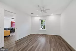 5801 Inman Park Cir, Rockville, MD 20852 - Photo 11