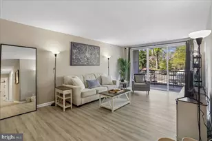 4977 Battery Ln, Bethesda, MD 20814 - Photo 3