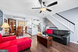 10823 Hampton Mill Terrace, Rockville, MD 20852 - Photo 3