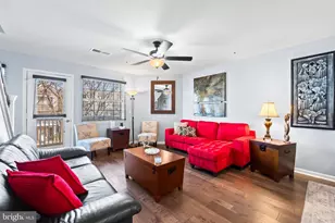 10823 Hampton Mill Terrace, Rockville, MD 20852 - Photo 5