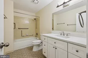 15401 Bassett Ln, Silver Spring, MD 20906 - Photo 11