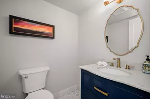 1407 Longhill Dr, Rockville, MD 20854 - Photo 11