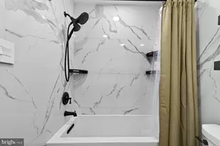 15745 Ambiance Dr, Gaithersburg, MD 20878 - Photo 13