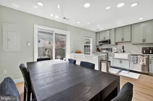 15745 Ambiance Dr, Gaithersburg, MD 20878 - Photo 11