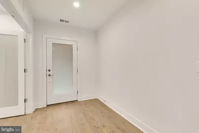 5414 Goshawk Aly, Bethesda, MD 20816 - Photo 7