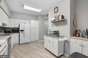 3200 N Leisure World Blvd, Silver Spring, MD 20906 - Photo 13