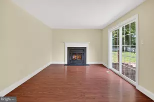 8113 Brucar Ct, Gaithersburg, MD 20877 - Photo 11