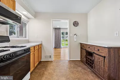 113 Hutton Street, Gaithersburg, MD 20877 - Photo 13
