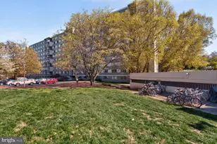 4977 Battery Ln, Bethesda, MD 20814 - Photo 27