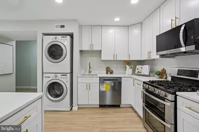 150 Monroe Street #302, Rockville, MD 20850 - Photo 31