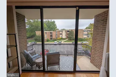 2115 Walsh View Terrace #8-203, Silver Spring, MD 20902 - Photo 7