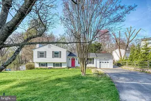 8926 Blue Smoke Dr, Gaithersburg, MD 20879 - Photo 1