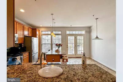 12118 Pond Pine Drive, Clarksburg, MD 20871 - Photo 7