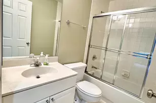 11433 Hollowstone Dr, Rockville, MD 20852 - Photo 23