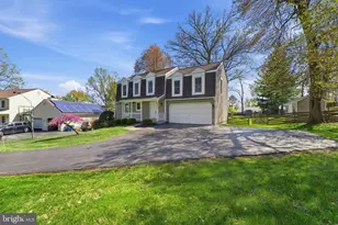 15540 Peach Leaf Ln, N Potomac, MD 20878 - Photo 3