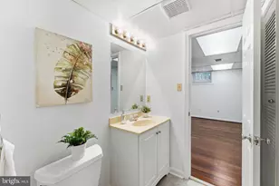 15540 Peach Leaf Ln, N Potomac, MD 20878 - Photo 39