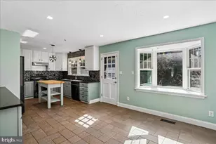 16617 Killdeer Dr, Rockville, MD 20855 - Photo 19