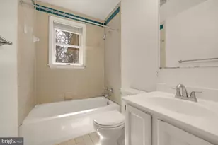 6112 Madawaska Rd, Bethesda, MD 20816 - Photo 23