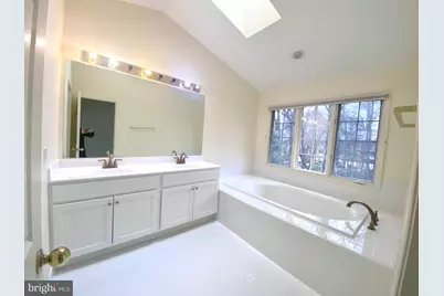 5700 Exeter Hill Way, Rockville, MD 20852 - Photo 17