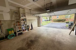 300 Garden View Square, Rockville, MD 20850 - Photo 33