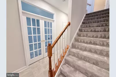 300 Garden View Square, Rockville, MD 20850 - Photo 29