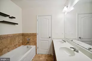 22936 Spicebush Dr, Clarksburg, MD 20871 - Photo 13