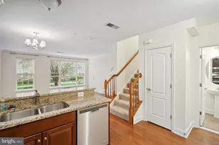 22936 Spicebush Dr, Clarksburg, MD 20871 - Photo 5