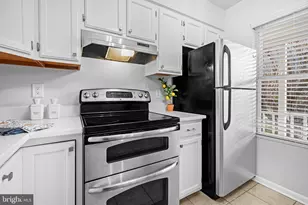 19257 Wheatfield Terrace, Gaithersburg, MD 20879 - Photo 7