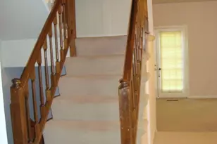 7813 Heatherton Ln, Potomac, MD 20854 - Photo 11