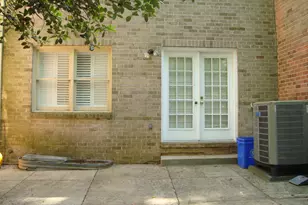 7813 Heatherton Ln, Potomac, MD 20854 - Photo 19