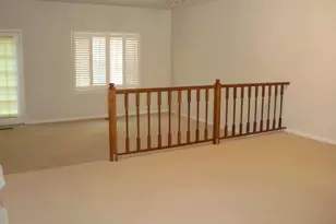 7813 Heatherton Ln, Potomac, MD 20854 - Photo 9