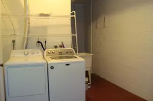 7813 Heatherton Ln, Potomac, MD 20854 - Photo 43